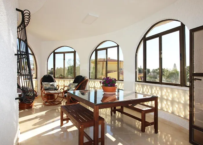 Casa Carlos
